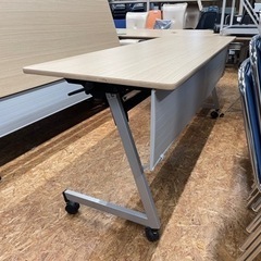 定価　7万　折りたたみテーブル　イトーキ　w1800 d600 h700 フォールディング　thx-186s