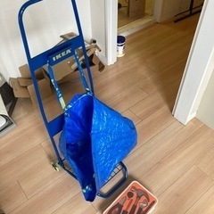 18日に取りに来れる人　IKEA の代車　バッグ　工具セット