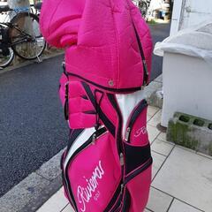 PINK　　ゴルフバック中古品質 − 東京都