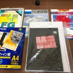 カラー印刷用紙 (50枚以上) / OHP フィルム(16枚)/...