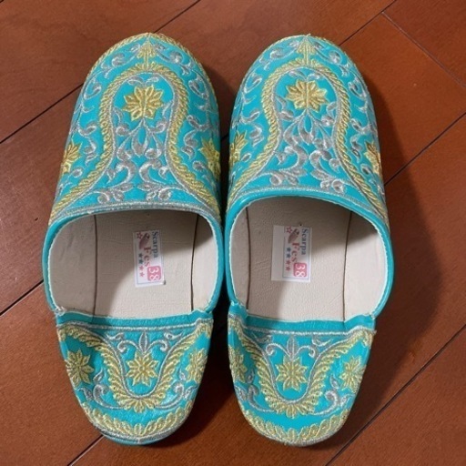 バブーシュ　モロッコ　新品　お値下げしました