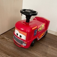 カーズ　乗物玩具　車　カーズレーシングトレーラー