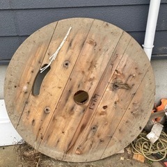 高場　電線ドラム　ケーブルドラム　木製ドラム　円盤　
