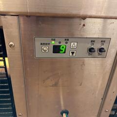 OHO大穂ケーキショーケース900 3段　後ろ扉