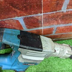 マキタ HM0830 電動ハンマ【野田愛宕店】【店頭取引限定】【中古】IT94I55SMK1W