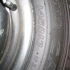 いすゞ エルフ 1.5トン スタッドレスタイヤ 145R13 8P 4本、185/80R14 102/100N 2本 セット ICE NAVI CARGO