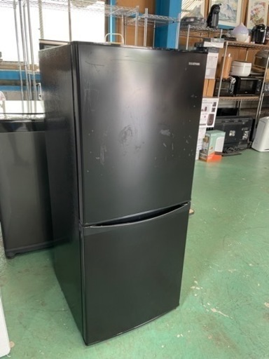 【シールあとあります】IRIS OHYAMA 2ドア冷凍冷蔵庫 142L 2021年製