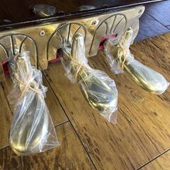 【クリスマスセール！】プライスダウン！木目猫脚モデル　アーデルスタイン