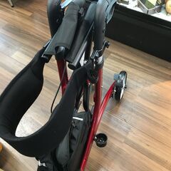 楽々健 折り畳み式 アルミ製 歩行車 高さ調節 大容量バッグ付き ゆったり