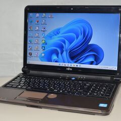 タブレット 中古動作良品 13.3型 富士通 Q775/K 第5世代Core i5 4GB 