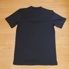 少年野球　アンダーシャツ（黒色　半袖） - スポーツ