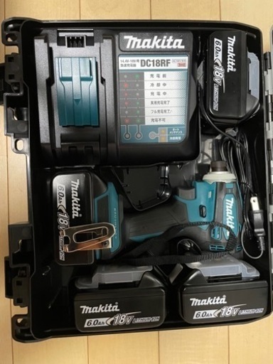 マキタ 新品インパクトドライバTD172(18V)青 TD172DRGX豪華セット手渡しのみ！