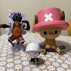 ONE PIECE ルフィ　チョッパー　ロー フィギュ ア　フィギュア