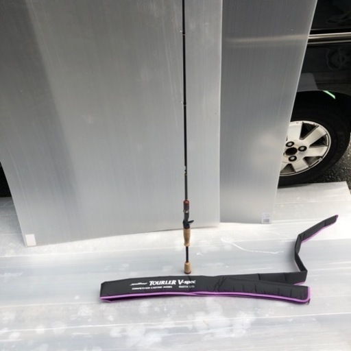 バスロッド　TOURLER V-spec "jingorome" 68M