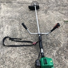 Hitachi Koki 日立工機 2サイクル エンジン刈払機 草刈機 CG 23ECP 肩掛け式 現在の新品ネット価格約22,000