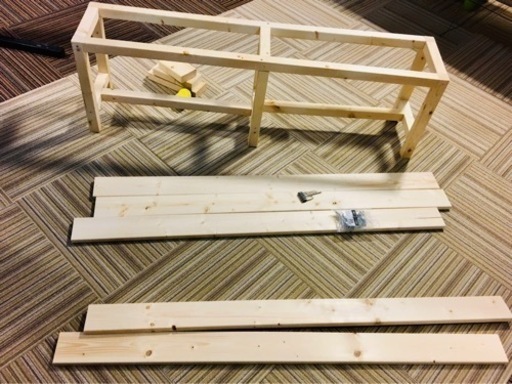 DIY木製ベンチの作り方 (ゆーゆー) 新宿のその他の助け合い｜ジモティー