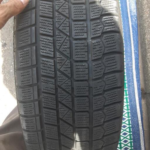 ノア、ヴォクシー70 純正スタッドレスアルミセット トヨタ70系ヴォクシー、ノア純正アルミホイールスタッドレス付き(値下げ)