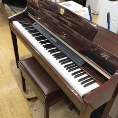 #H-57【ご来店頂ける方限定】YAMAHAの電子ピアノ　Clavinova です H-57【ご来店頂ける方限定】YAMAHAの電子ピアノ Clavinova です