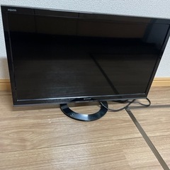 SHARP 24型テレビ　2015年製