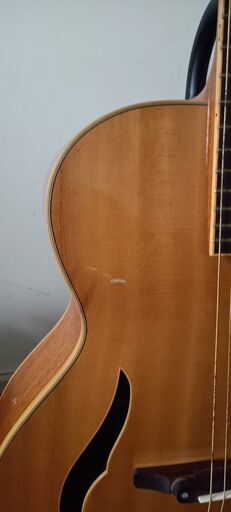 【手渡しのみ】アコースティックギター　アーチトップギター　Fホール