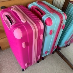 【一度のみ使用】スーツケース2つセット　Mサイズ
