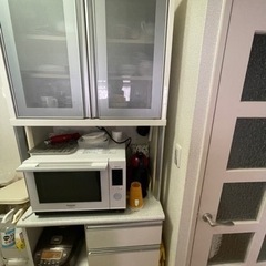 食器棚　ホワイト