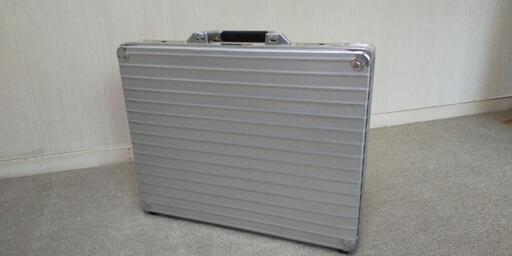 RIMOWAアタッシュケース 5660