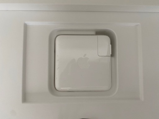 【美品】MacBook Pro 2020(Retina,13-inch）|付属品完備