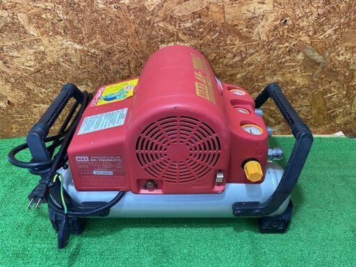 154　エアーコンプレッサー　マックス　MAX　AK-7000A2　中古品