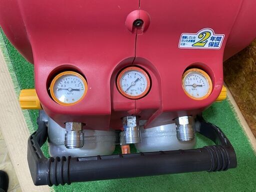 154 エアーコンプレッサー マックス MAX AK-7000A2 中古品