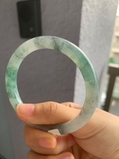 本翡翠バングル ミャンマー産 緑 氷種 天然 烏鶏 魔除け 爽やか 希少