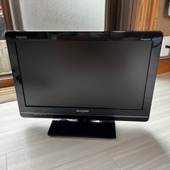 2011年　AQUOS 19インチ　テレビ