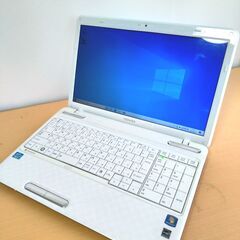 TOSHIBA dynabook T451/57DW （リュクスホワイト）
