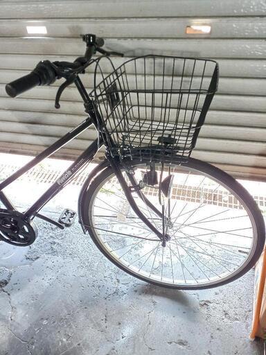 自転車中古 Pluviale 外装6段変速 カゴ鍵付き タイヤ27インチ カラー