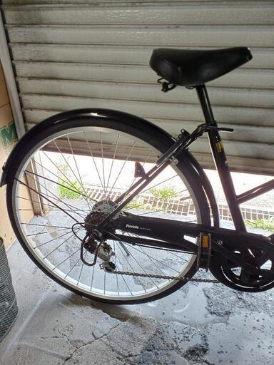 自転車中古　Pluviale　外装6段変速　カゴ鍵付き　タイヤ27インチ　カラーブラック 自転車中古 Pluviale 外装6段変速 カゴ鍵付き タイヤ27インチ カラー