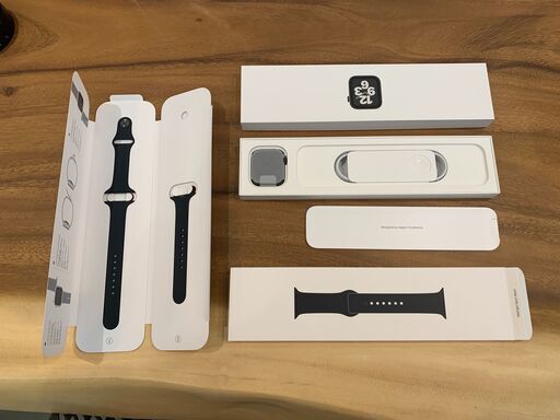 Apple Watch SE 44mm　新品未使用です。