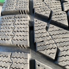 値下げ‼︎ブリヂストンスタッドレスタイヤ、ホイール付き4本セット