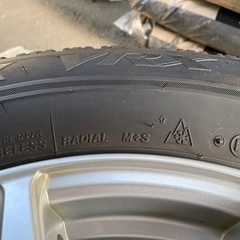 値下げ‼︎ブリヂストンスタッドレスタイヤ、ホイール付き4本セット