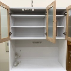 食器棚　3枚扉　TJ133