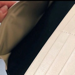 【緊急値下げ！】箱付き！CELINE ラージ ストラップ フラップ ウォレット ブラック ベージュ