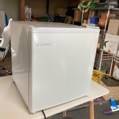 ※綺麗　2021年製1ドア小型冷蔵庫