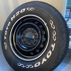 195/80R15 キャラバン ハイエース