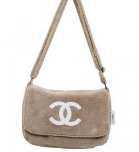 CHANEL ファーバッグ