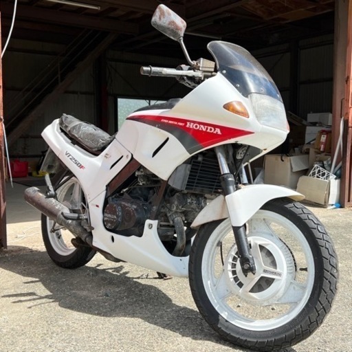 ホンダVT250F　MC15 未整備　不動　書類なし