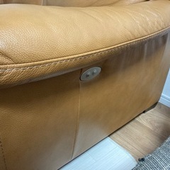 ニトリ　2人掛け　電動リクライニング　ソファー　本革