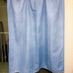 (お譲り先決定)ブルーのカーテン2枚