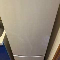 冷蔵庫　一年使用　¥10,000