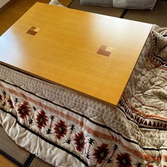 ニトリ製天然木家具調こたつ（こたつ布団付き） ローテーブル
