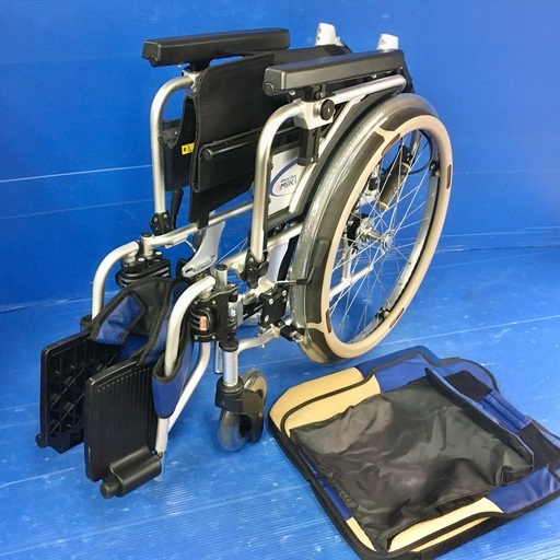 多機能モジュール車いす SKT-1000 コンパクト 自走式 車イス 車椅子