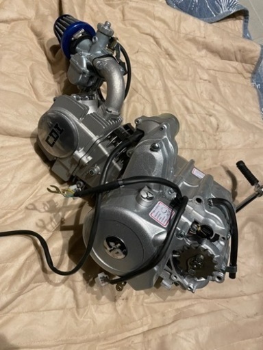 値下げしました　ロンシン 125cc 4速　セル付　カブなどに　中華エンジン